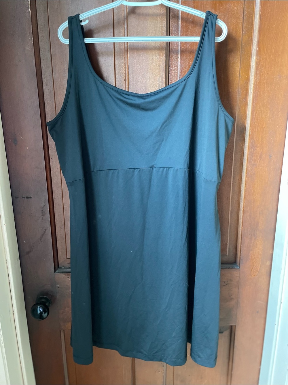 Columbia women's 2X sleeveless black athletic dress